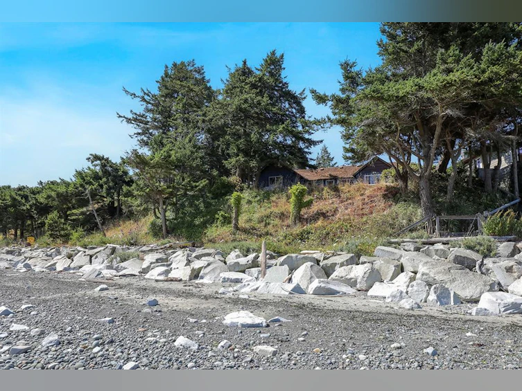 1826 Astra Road, Comox, BC, V9M 4B4 - 46