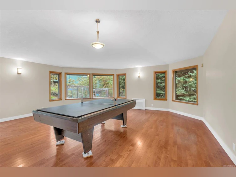 6758 Amwell Drive, Central Saanich, BC, V8M 1A1 - 16