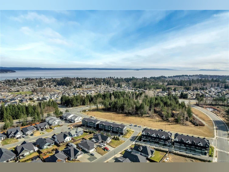 769 Sitka Street, Campbell River, BC, V9H 0G4