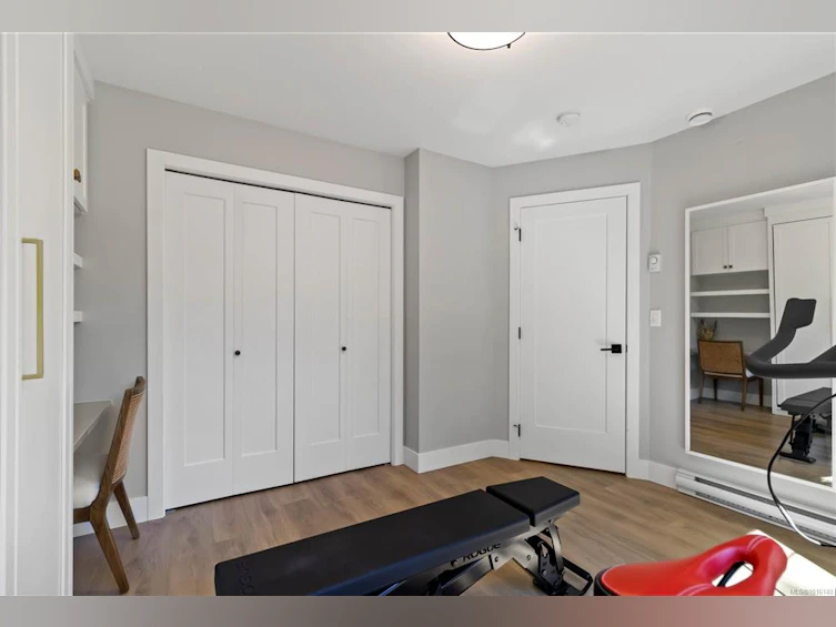 10-1810 Kings Road, Saanich, BC, V8R 2P3 - 40