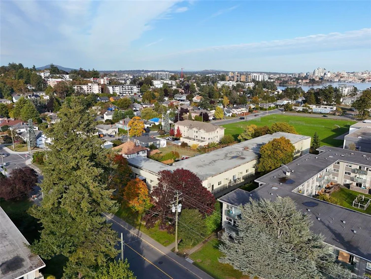 43-477 Lampson Street, Esquimalt, BC, V9A 5Z4 - 29