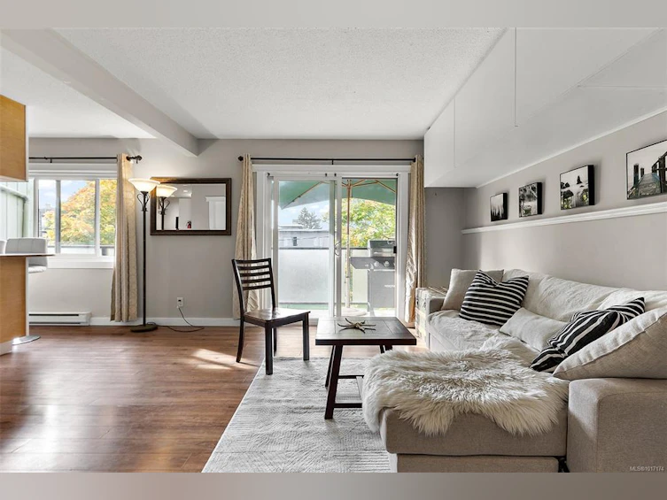43-477 Lampson Street, Esquimalt, BC, V9A 5Z4 - 8