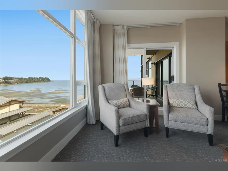 703/704A-181 Beachside Drive, Parksville, BC, V9P 2H5 - 2