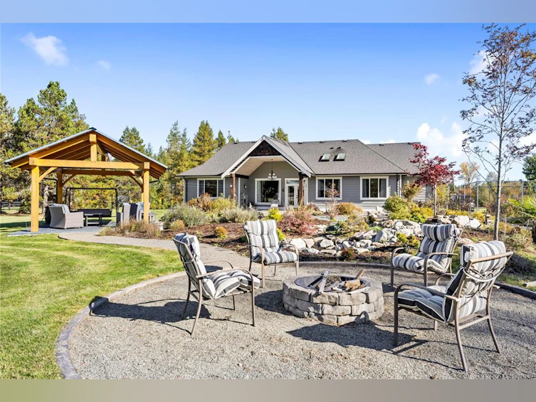 939 Virginia Road, Coombs, BC, V0R 1M0 - 10