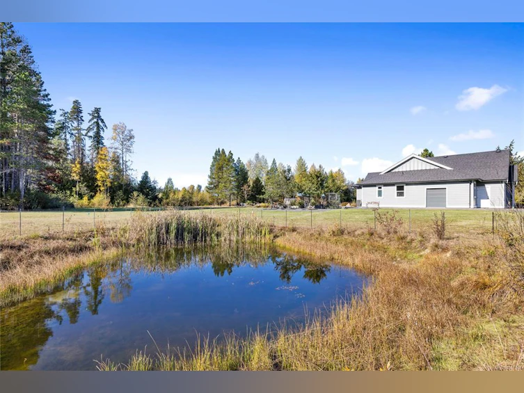 939 Virginia Road, Coombs, BC, V0R 1M0 - 57