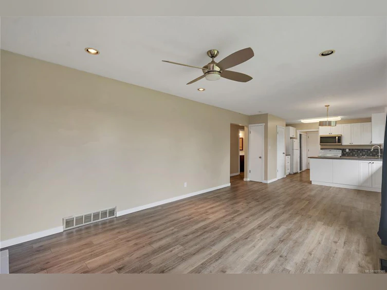 736 Nancy Greene Drive, Campbell River, BC, V9W 2A6 - 10
