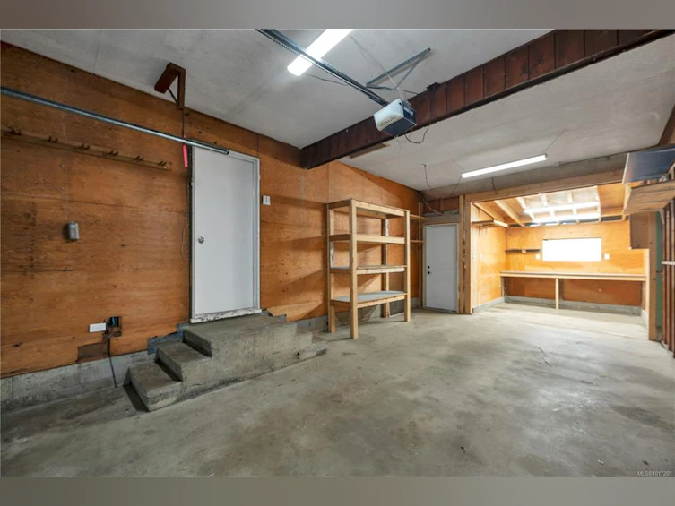736 Nancy Greene Drive, Campbell River, BC, V9W 2A6 - 29