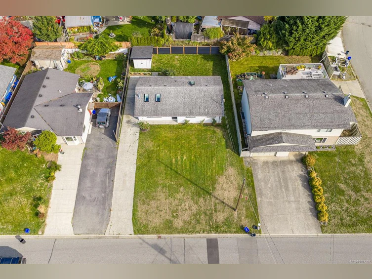 451 S Mcphedran Road, Campbell River, BC, V9W 6S5 - 56