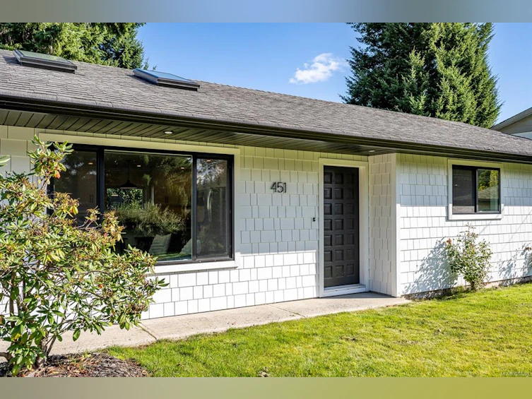 451 S Mcphedran Road, Campbell River, BC, V9W 6S5 - 5