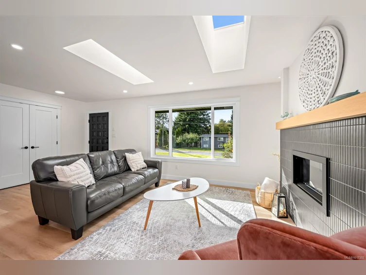 451 S Mcphedran Road, Campbell River, BC, V9W 6S5 - 9