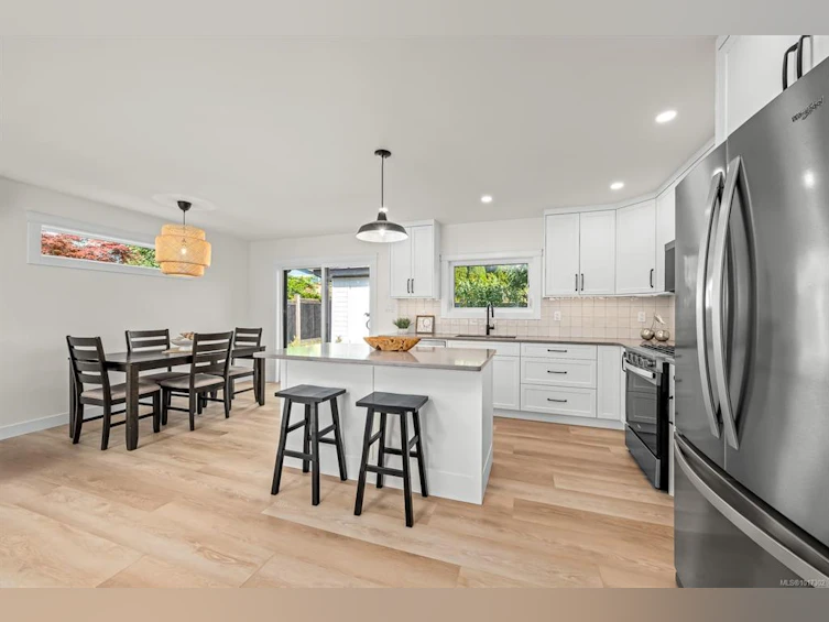 451 S Mcphedran Road, Campbell River, BC, V9W 6S5 - 17