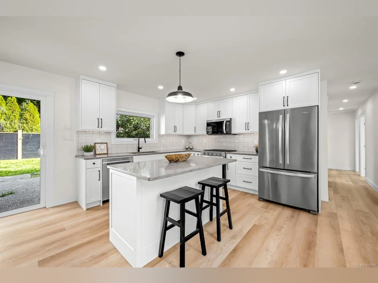 451 S Mcphedran Road, Campbell River, BC, V9W 6S5 - 20