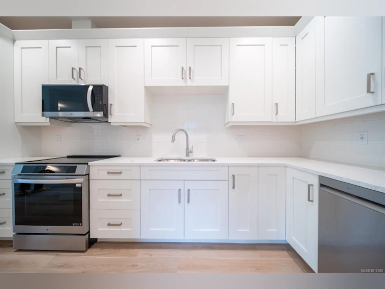 570 Rainbow Way, Parksville, BC, V9P 1H3 - 11