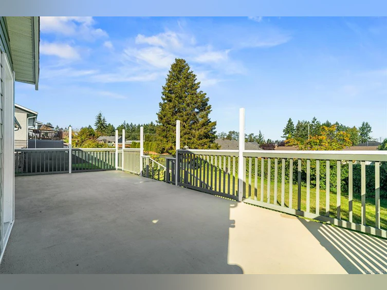 195 Moss Avenue, Parksville, BC, V9P 1L7 - 26