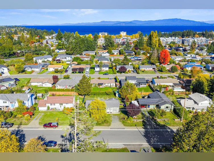 195 Moss Avenue, Parksville, BC, V9P 1L7 - 37