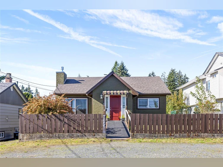 765 Short Avenue, Nanaimo, BC, V9R 4L6 - 33