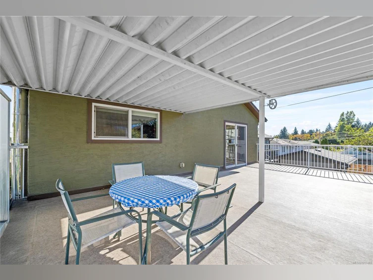 765 Short Avenue, Nanaimo, BC, V9R 4L6 - 16