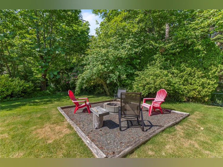 1692 Meadowbrook Drive, Campbell River, BC, V9W 7E7 - 34