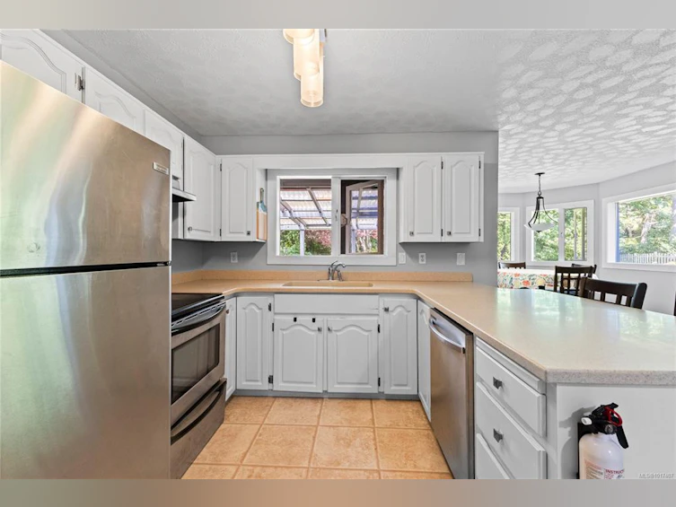 1692 Meadowbrook Drive, Campbell River, BC, V9W 7E7 - 5