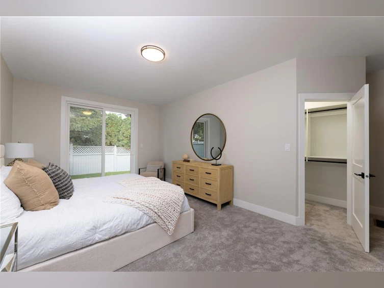9556 Northlawn Terrace, Sidney, BC, V8L 1R8 - 11