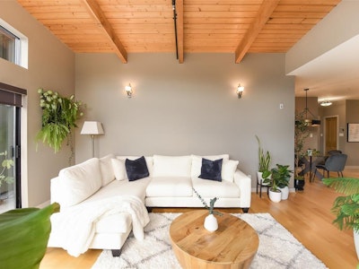 142-2300 Mansfield Drive - 3