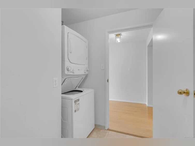 1301-1020 View Street, Victoria, BC, V8V 4Y4 - 22