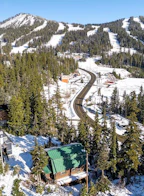 706 Glacier View Close