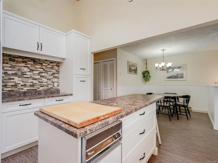 3198 Ilona Place, Colwood, BC, V9B 5C8 - 12