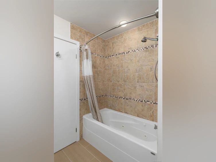 3-2654 Lancelot Place, Central Saanich, BC, V8M 1V3 - 22