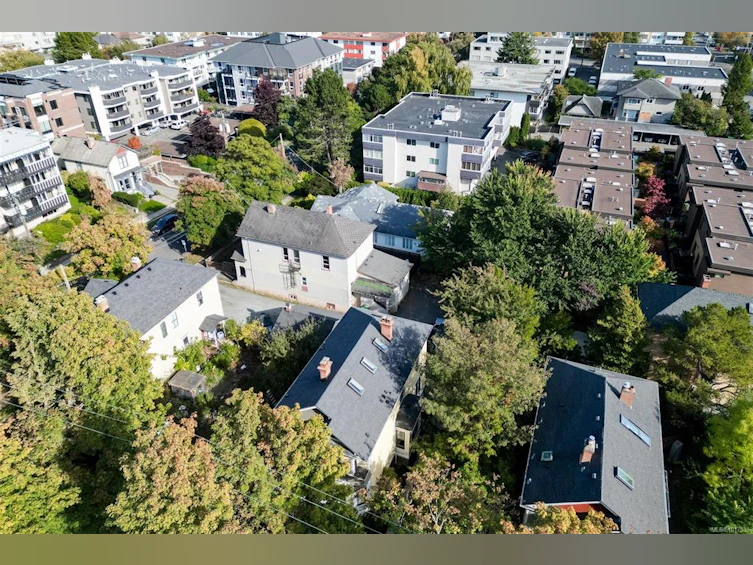 737 Vancouver Street, Victoria, BC, V8V 3V4 - 74