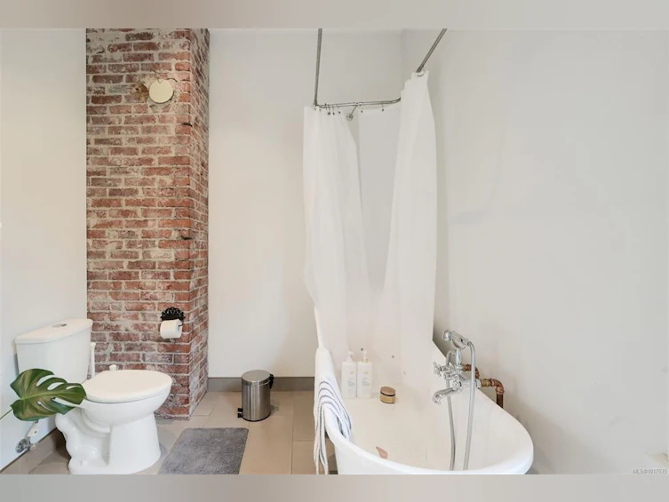 737 Vancouver Street, Victoria, BC, V8V 3V4 - 43