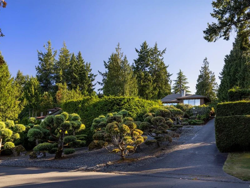 1709 Shearwater Terrace, North Saanich BC V8L 5L4