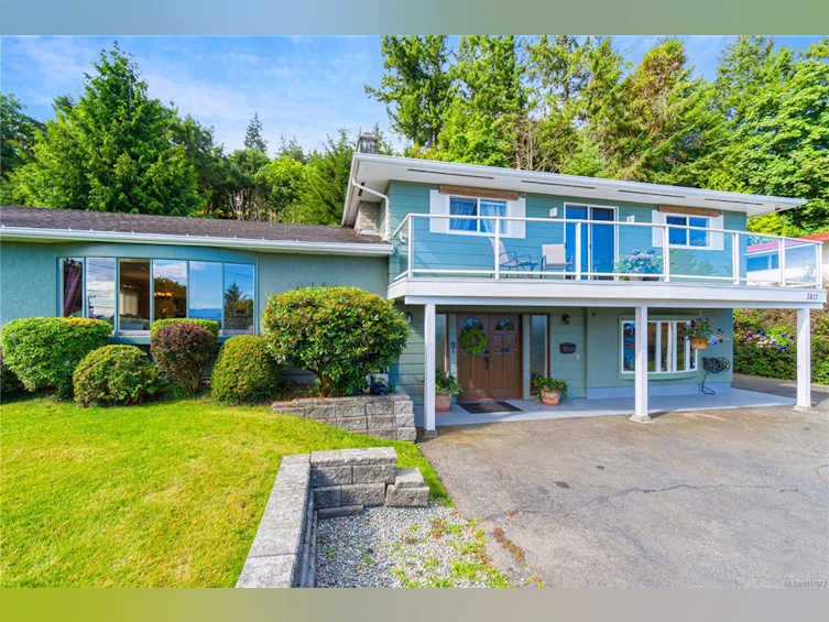 3817 Hammond Bay Road, Nanaimo, BC, V9T 1G4