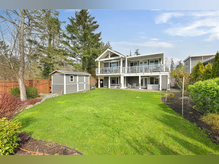 10324 Tsaykum Road, North Saanich, BC, V8L 0A2 - 53