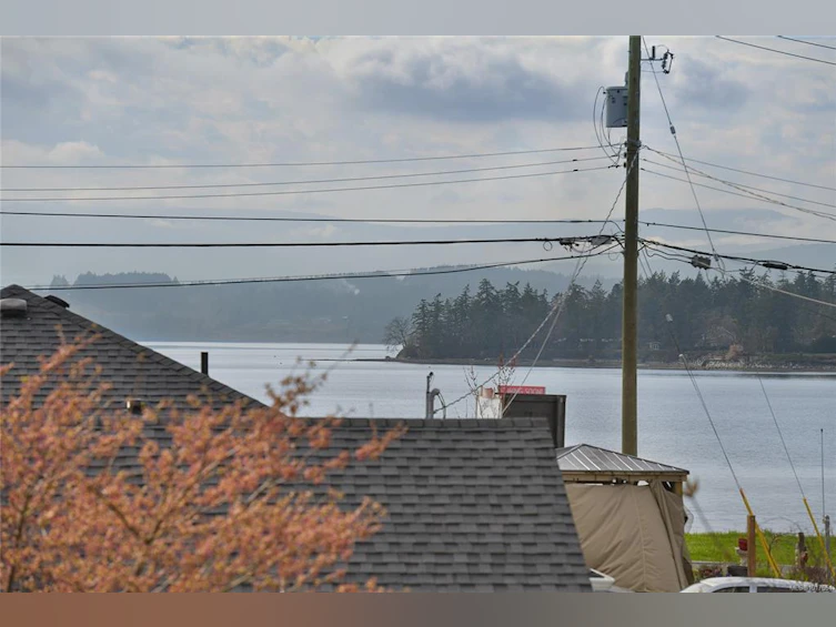 10324 Tsaykum Road, North Saanich, BC, V8L 0A2 - 36