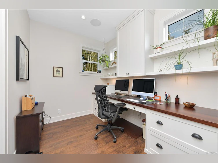 10324 Tsaykum Road, North Saanich, BC, V8L 0A2 - 20