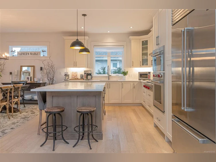 815 Bluffs Drive, Qualicum Beach, BC, V9K 0A2 - 28