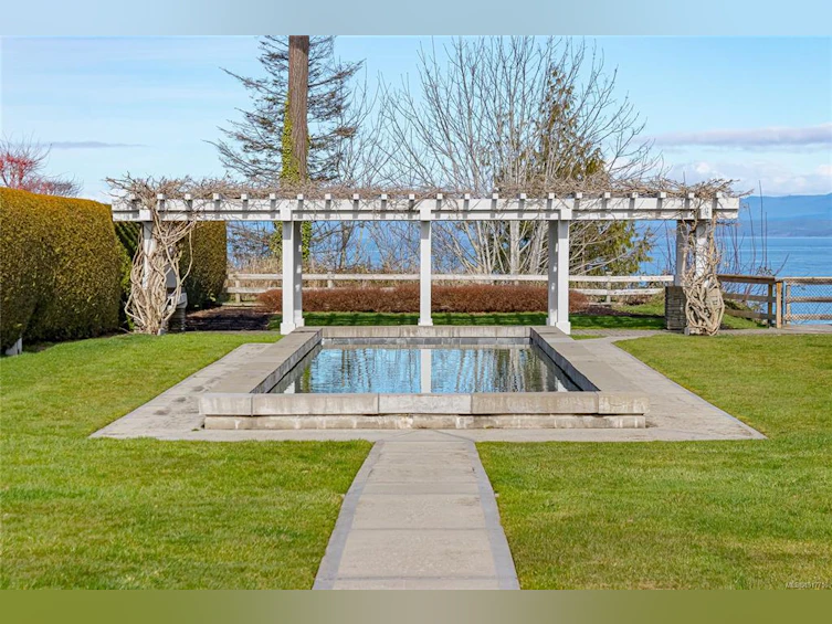 815 Bluffs Drive, Qualicum Beach, BC, V9K 0A2 - 64