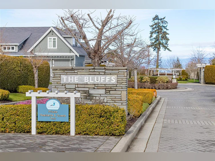 815 Bluffs Drive, Qualicum Beach, BC, V9K 0A2 - 65
