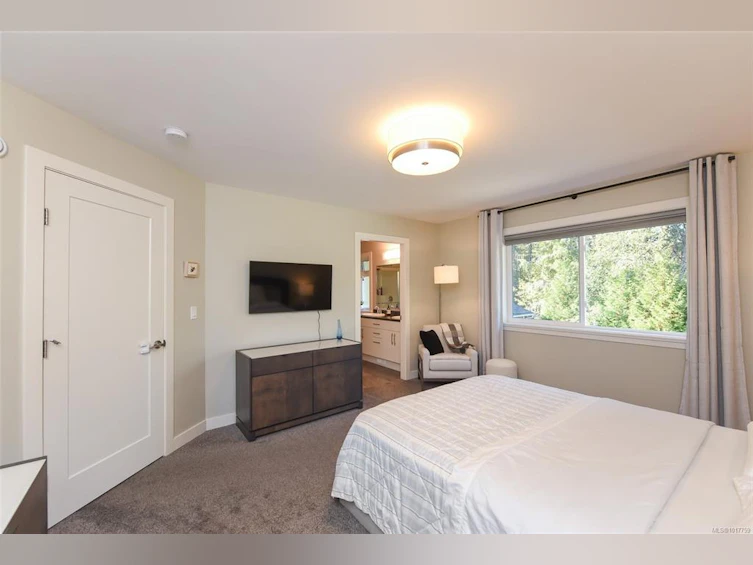 2805 Swanson Street, Courtenay, BC, V9N 0C9 - 28