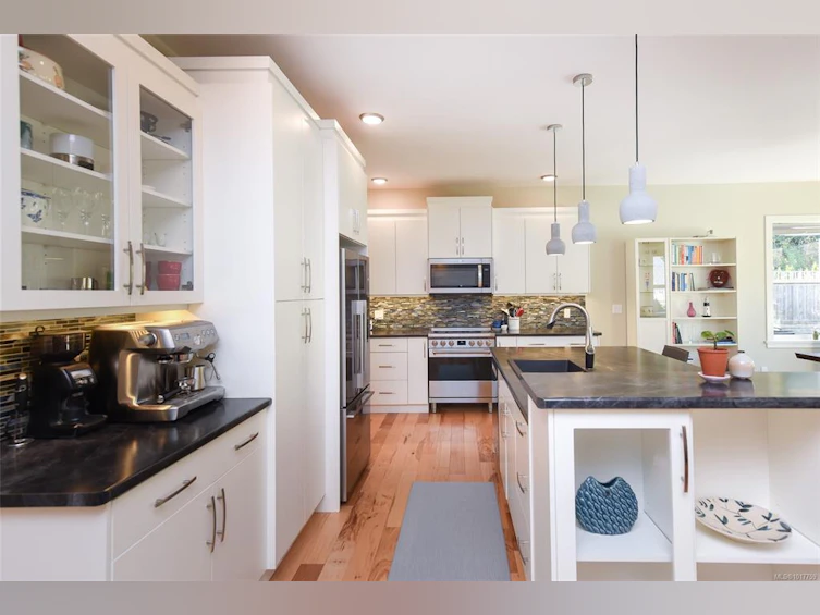 2805 Swanson Street, Courtenay, BC, V9N 0C9 - 18