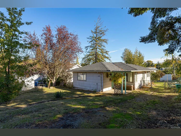 444 Hamilton Avenue, Nanaimo, BC, V9R 4E8 - 30