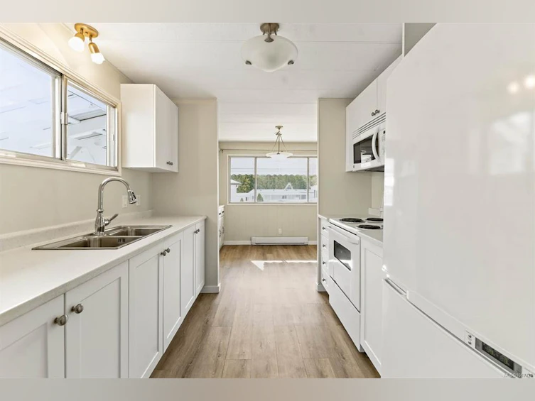 16-4935 Broughton Street, Port Alberni, BC, V9Y 8G7 - 4
