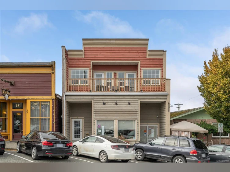 F-16 High Street, Ladysmith, BC, V9G 1B4
