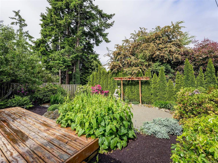 4406 Torquay Drive, Saanich, BC, V8N 3L4 - 28