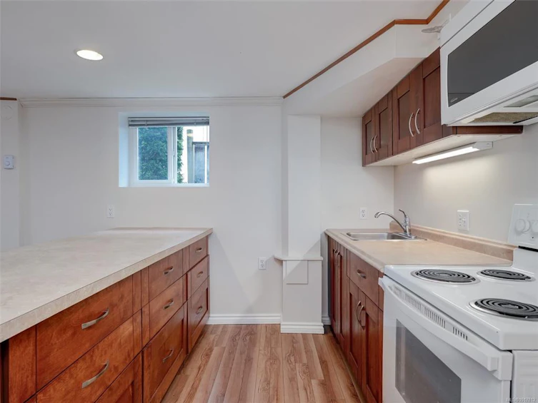 4406 Torquay Drive, Saanich, BC, V8N 3L4 - 23