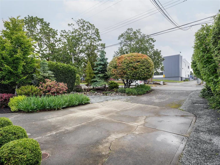 4406 Torquay Drive, Saanich, BC, V8N 3L4 - 33