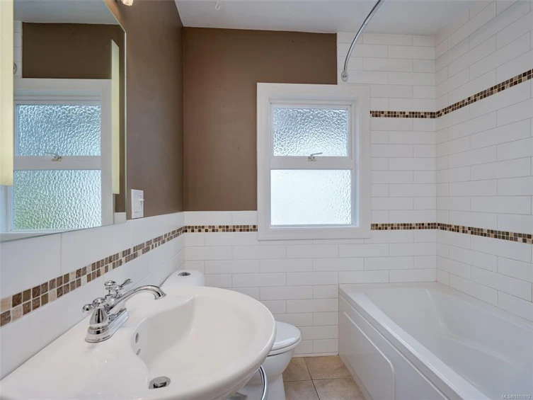 4406 Torquay Drive, Saanich, BC, V8N 3L4 - 15