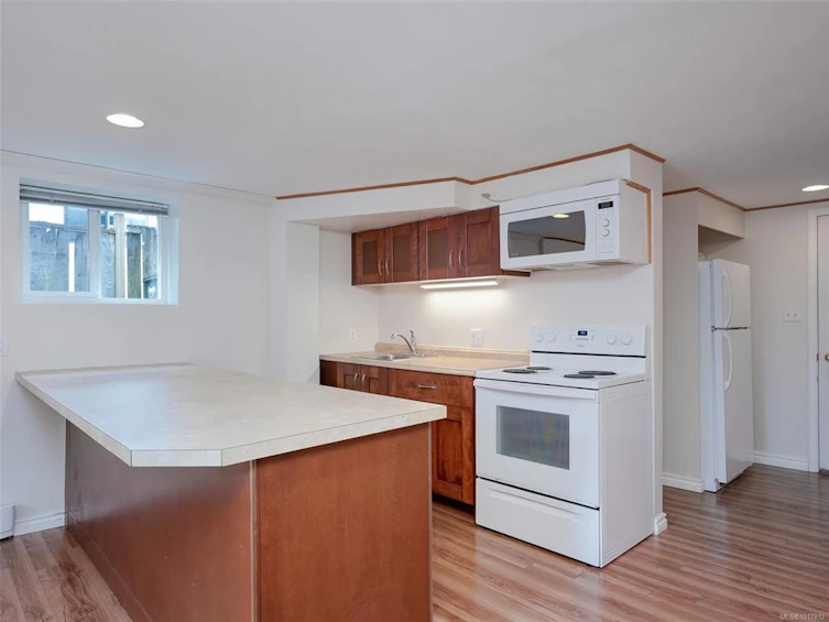 4406 Torquay Drive, Saanich, BC, V8N 3L4 - 22