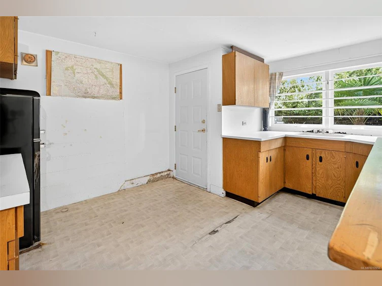 3315 Ripon Road, Oak Bay, BC, V8R 6G6 - 45